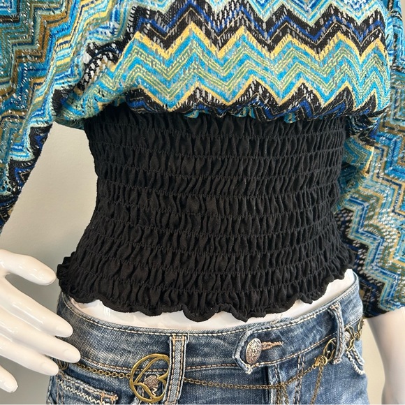 Vintage Crop Zig Zag Top - Picture 7 of 12
